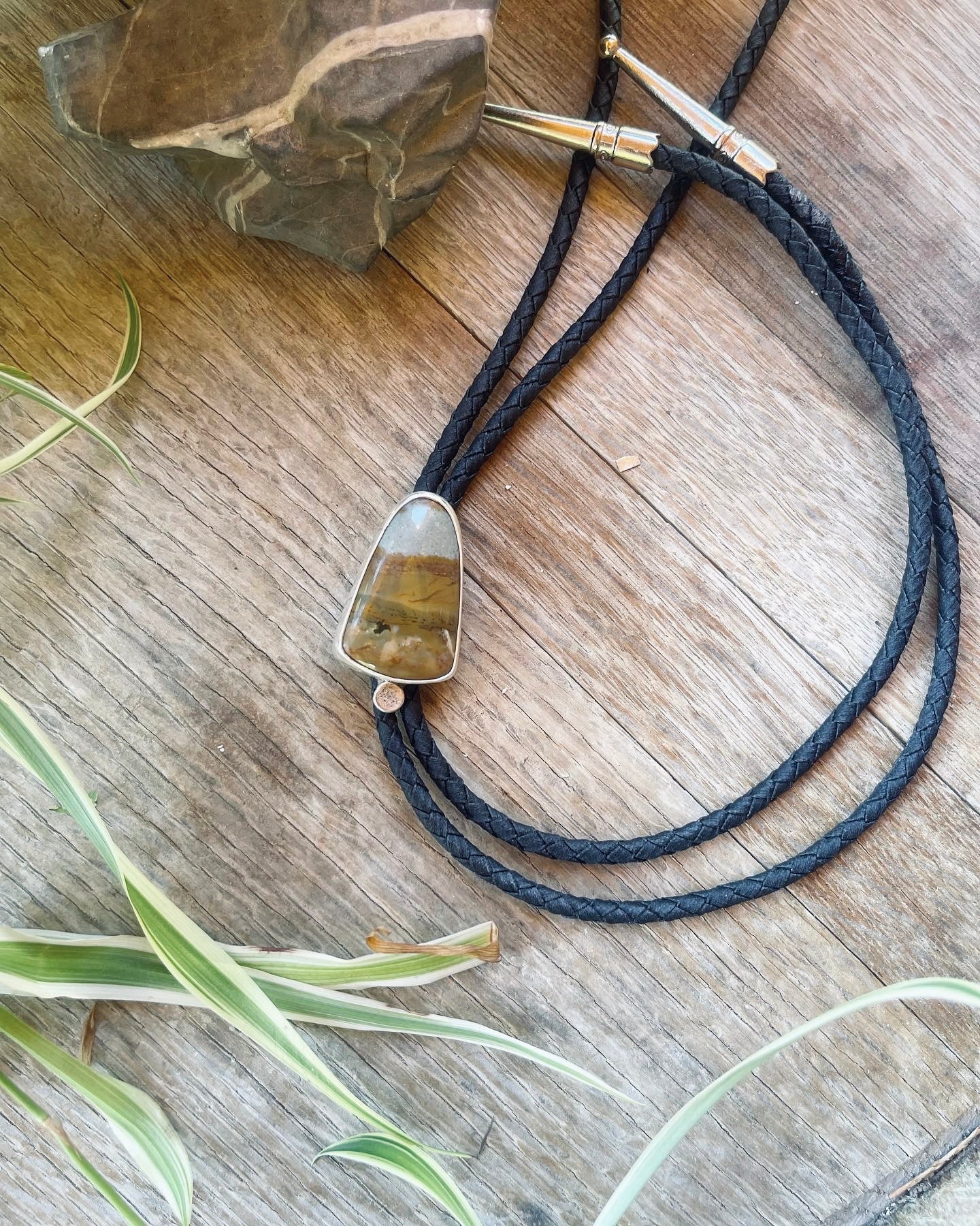 blue mustang jasper bolo